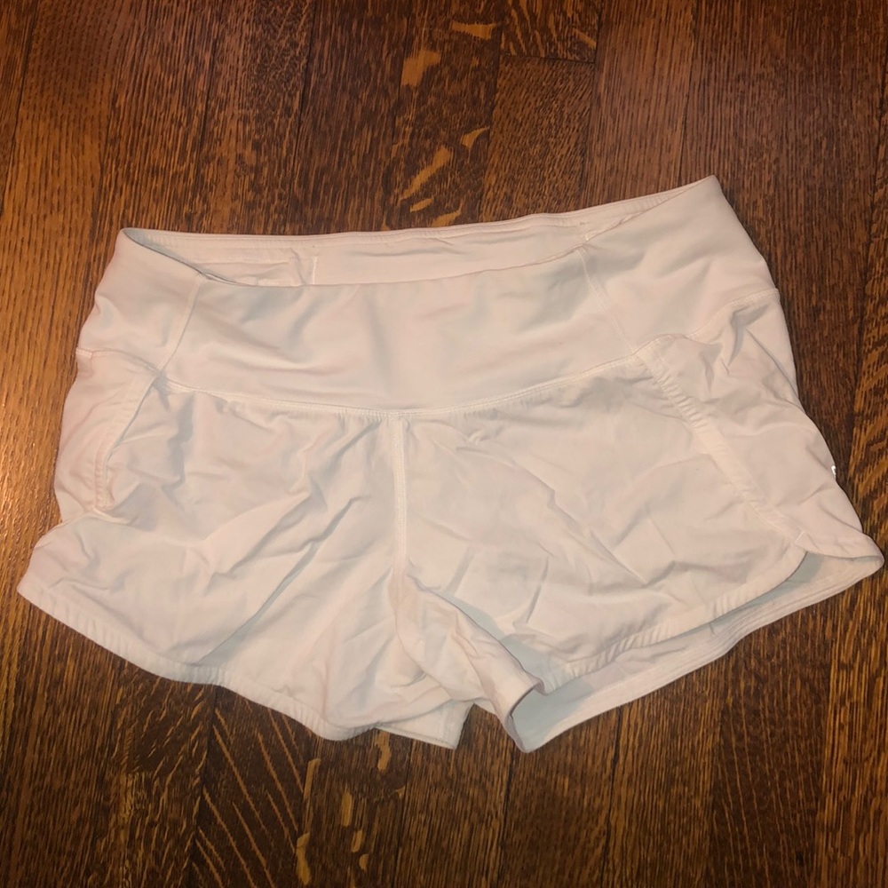 White lululemon shorts